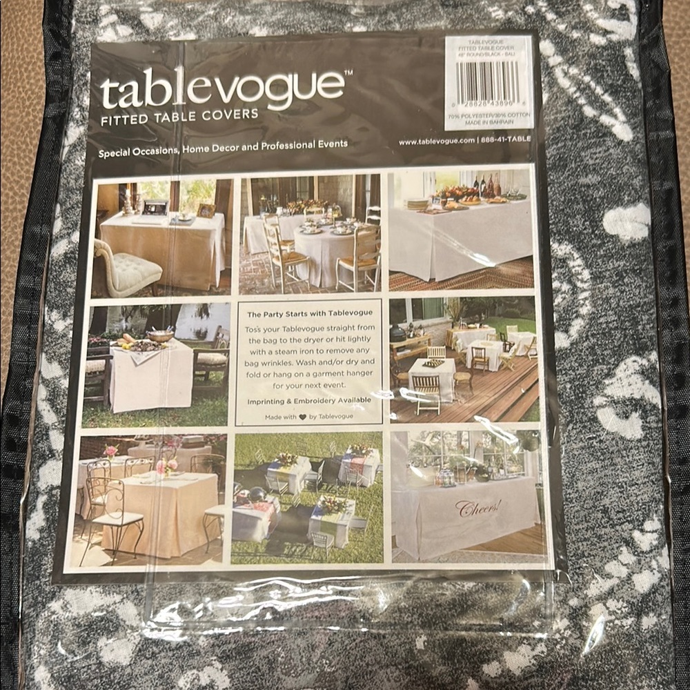NWT Tablevogue 48” Round Fitted Table Cover for multiple occasions.